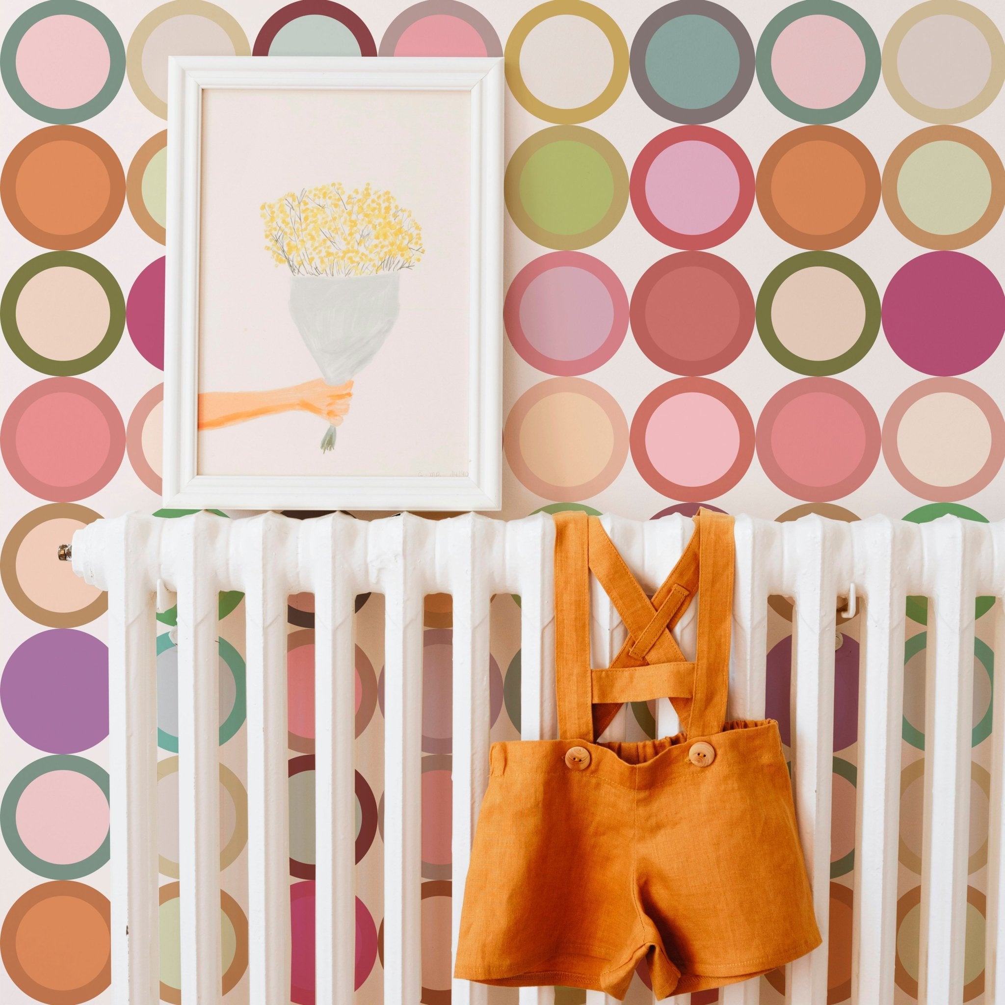 Retro Modern Earthy Circles Wallpaper - Mid-Century Nursery & Kids Room Decor