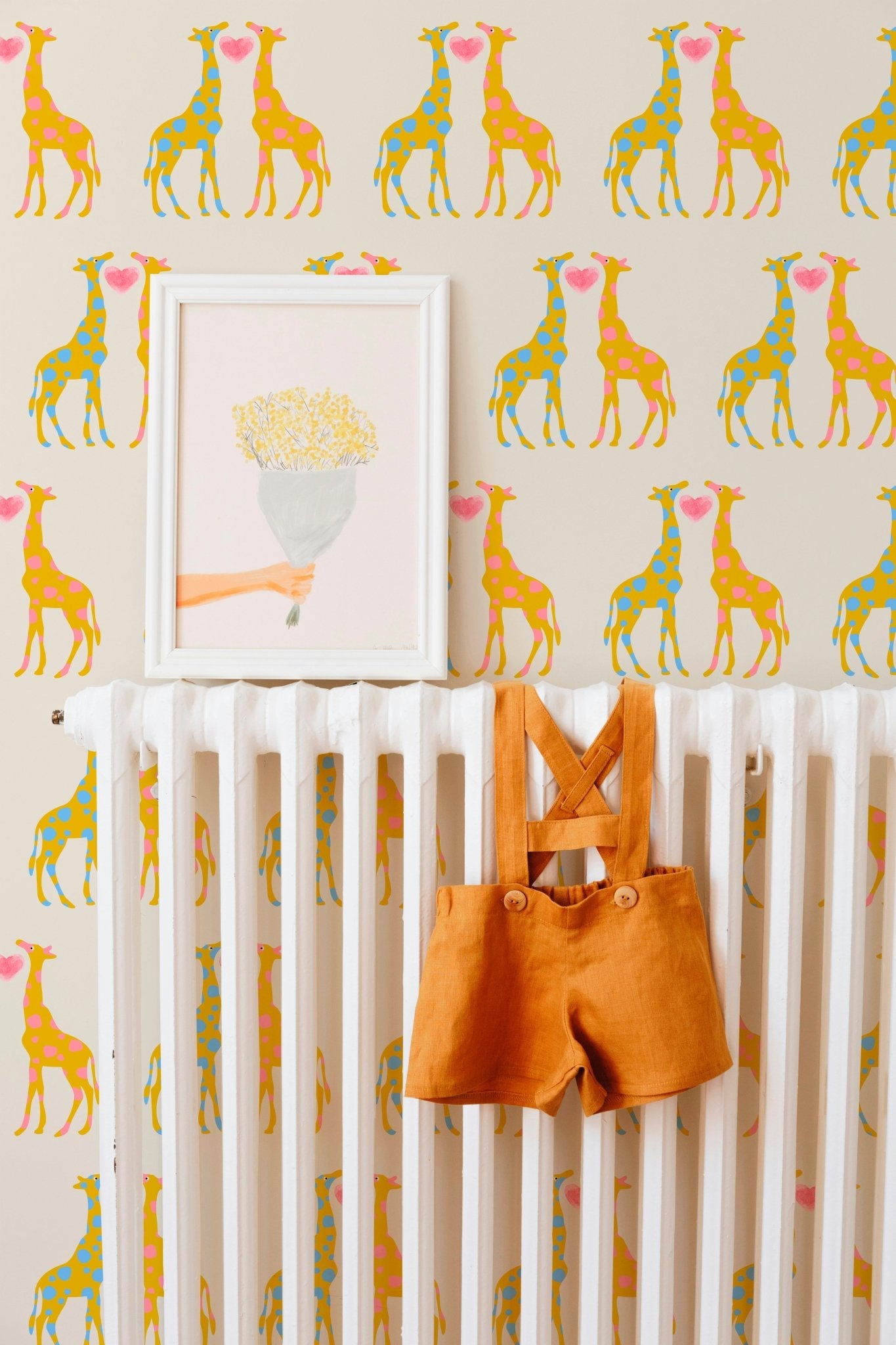 Giraffes in Love Kid&